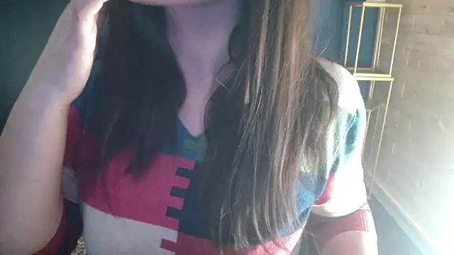 Snapshot of NicoleLove_ chatting on May 2026 06:32:01 AM NicoleLove online show from May 2026 06:32:01 AM