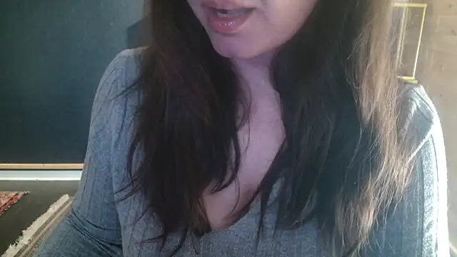 Snapshot of NicoleLove_ chatting on May 2026 03:22:02 AM NicoleLove online show from May 2026 03:22:02 AM