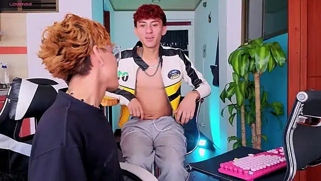 Ryan y tony online show from April 2026 06:46:02 PM