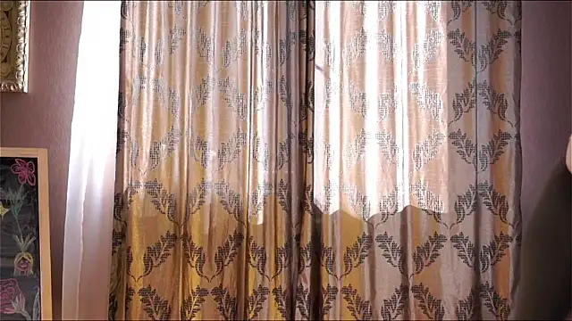 NicolWimett online show from April 2026 06:53:02 AM