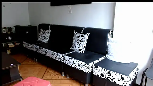 alisonnturbay online show from July 2026 02:11:01 PM