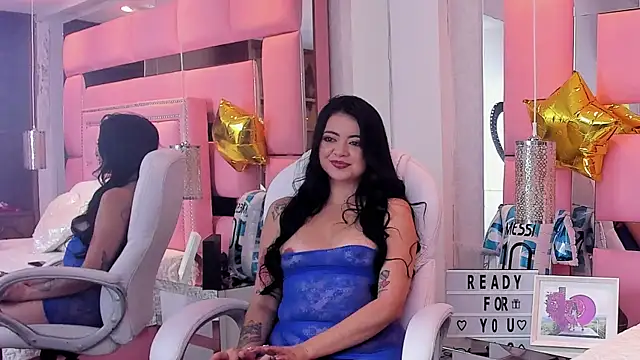 LeilaScott online show from June 2026 02:47:02 AM