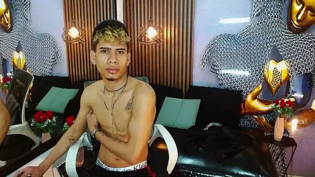 Skinny cute Alyer online show from June 2026 01:52:02 AM