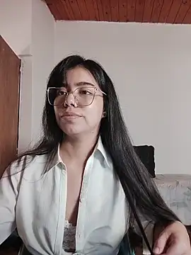 Iam eli09 online show from April 2026 02:51:02 AM