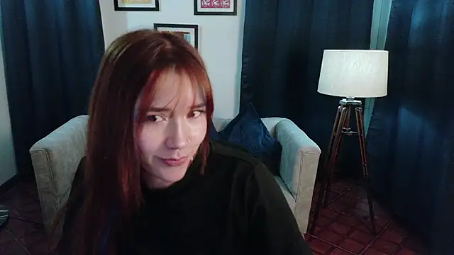 Snapshot of Emily_Cherry_ chatting on June 2026 11:46:01 AM Emily Cherry online show from June 2026 11:46:01 AM