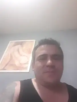 Ismael993A online show from April 2026 01:47:02 PM