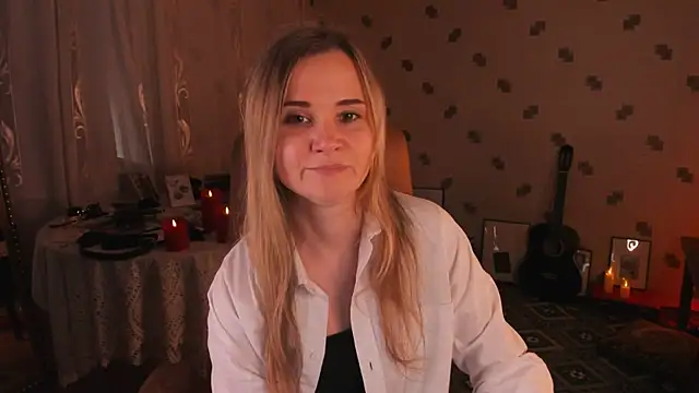 MiaSparkes online show from June 2026 01:28:01 PM