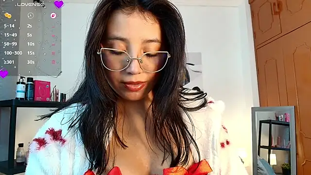 Luna Ferrer10 online show from June 2026 09:26:02 PM