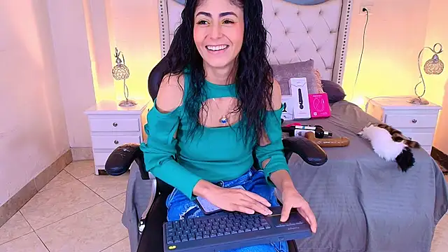 elizabeth santos1 online show from July 2026 09:28:02 PM