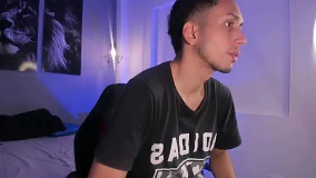 Zack isback online show from April 2026 07:51:02 PM