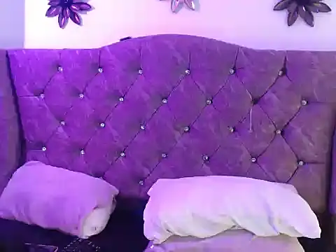 Sofia rosse69 online show from April 2026 07:14:01 PM