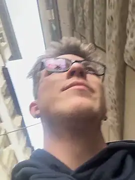 Snapshot of Patatino69 chatting on April 2026 03:50:02 PM Patatino69 online show from April 2026 03:50:02 PM