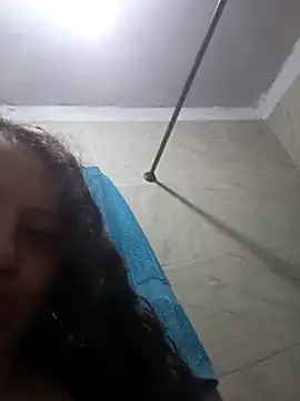 angelplu online show from April 2026 06:48:02 PM