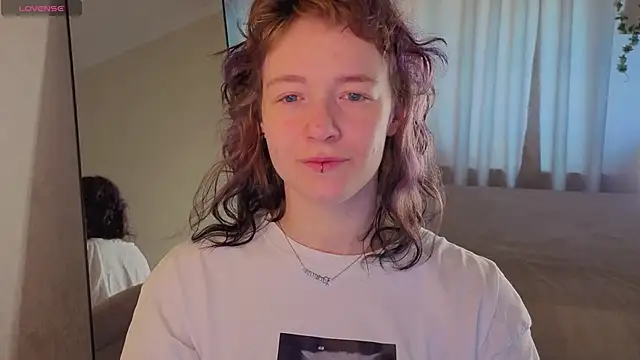 Ricki Bloom online show from June 2026 01:10:02 AM
