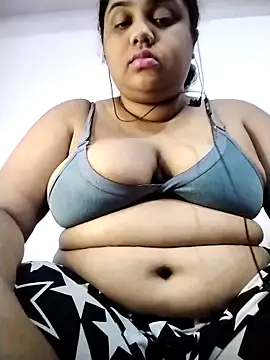 hotsilk21 online show from April 2026 05:47:01 PM