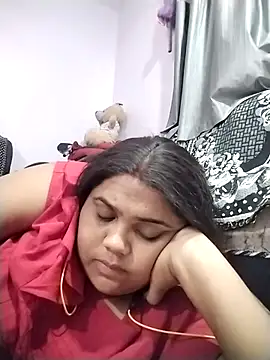 Snapshot of hotsilk21 chatting on May 2026 04:37:02 PM hotsilk21 online show from May 2026 04:37:02 PM