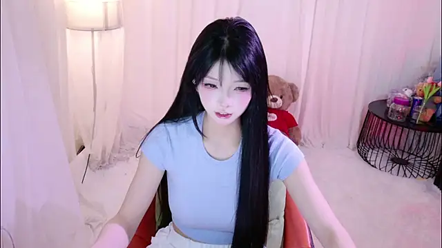 Zoe-001 online show from June 2026 12:44:02 PM