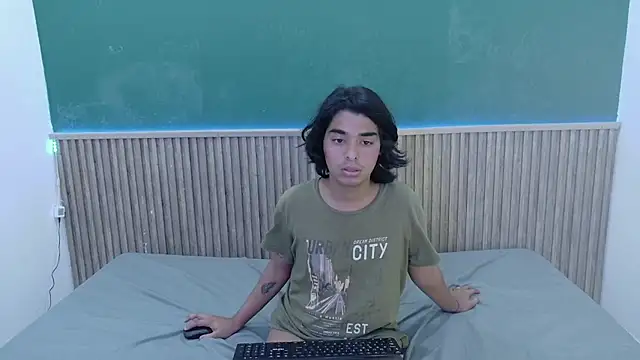 isabellakath online show from April 2026 12:54:01 PM