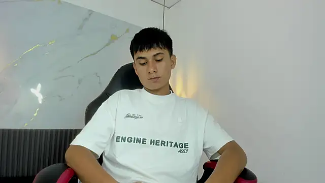 SantiagoCool online show from April 2026 07:30:01 PM