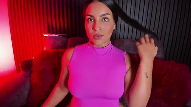 LongHair Queen online show from June 2026 05:57:01 PM