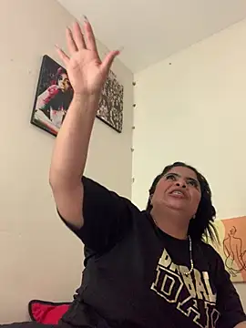 megan purpura online show from June 2026 07:13:01 PM