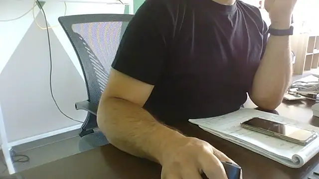 Snapshot of brunosso85ita chatting on June 2026 07:50:02 AM brunosso85ita online show from June 2026 07:50:02 AM