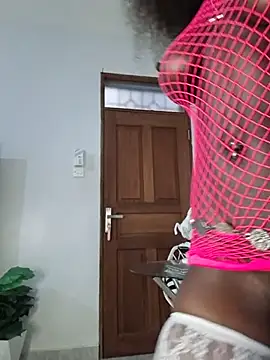 Snapshot of Sexxy_Babe2 chatting on July 2026 09:23:01 AM Sexxy Babe2 online show from July 2026 09:23:01 AM