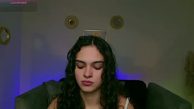 Snapshot of MaraVelvett chatting on July 2026 10:49:02 PM MaraVelvett online show from July 2026 10:49:02 PM