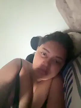 Snapshot of Ninibella chatting on June 2026 02:32:02 PM Ninibella online show from June 2026 02:32:02 PM