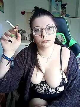 Snapshot of HotVWGirl chatting on April 2026 03:39:01 PM HotVWGirl online show from April 2026 03:39:01 PM