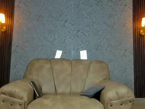 ChristopheRivera online show from April 2026 06:09:01 PM