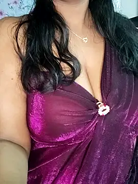 Snapshot of Mayuri-hot chatting on April 2026 06:05:02 AM Mayuri-hot online show from April 2026 06:05:02 AM