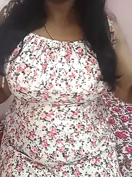 Snapshot of Mayuri-hot chatting on June 2026 12:33:02 AM Mayuri-hot online show from June 2026 12:33:02 AM