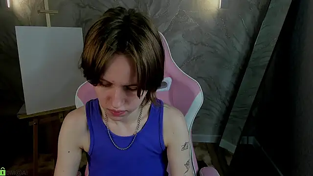 Milena Milyan online show from May 2026 01:00:01 AM