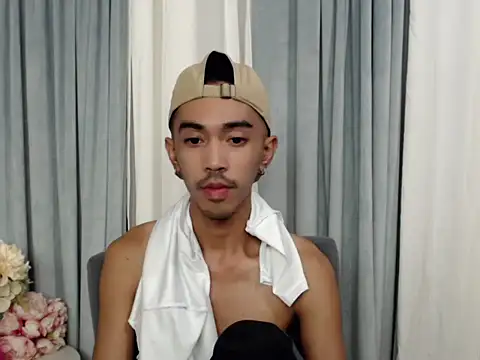 crocodale online show from April 2026 05:03:01 PM