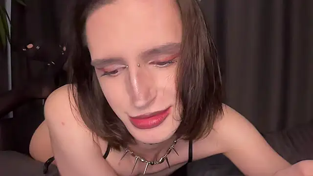 Snapshot of Niky_Long chatting on July 2026 08:10:01 AM Niky Long online show from July 2026 08:10:01 AM