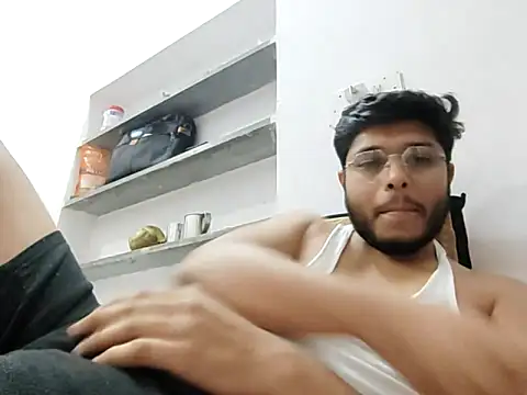 Snapshot of boy511 chatting on April 2026 06:35:01 PM boy511 online show from April 2026 06:35:01 PM