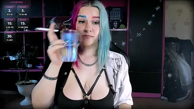 Neon Baddie online show from July 2026 02:24:01 PM