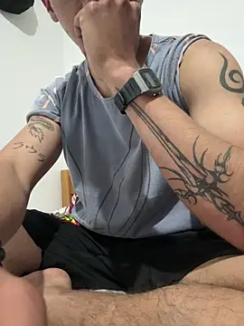 lorvali24 online show from April 2026 01:44:01 AM