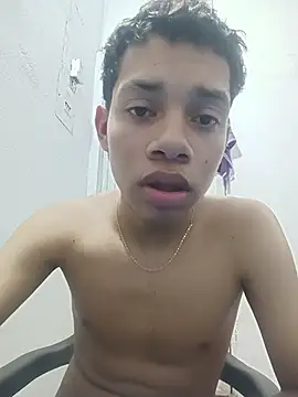 Snapshot of curious_straight_guy chatting on June 2026 01:56:01 AM curious straight guy online show from June 2026 01:56:01 AM
