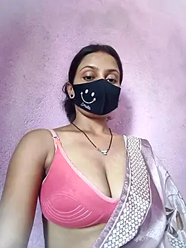 Snapshot of BaddieUnleashed chatting on July 2026 08:21:01 AM BaddieUnleashed online show from July 2026 08:21:01 AM