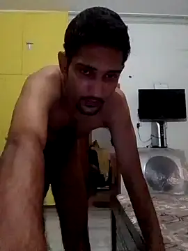 Snapshot of vroomritznappwowow chatting on July 2026 12:46:01 AM vroomritznappwowow online show from July 2026 12:46:01 AM