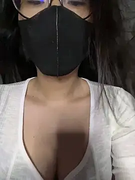 Snapshot of ZzyzyZ-009 chatting on July 2026 05:36:01 AM ZzyzyZ-009 online show from July 2026 05:36:01 AM