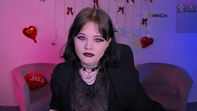 nikki kiss  online show from April 2026 08:09:02 AM