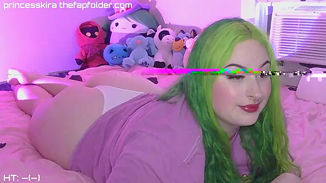 thefapfolder online show from April 2026 11:00:01 PM