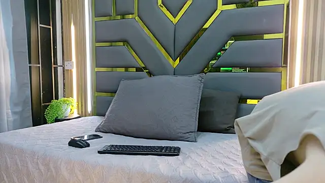 Leo Miller  online show from April 2026 11:31:01 AM