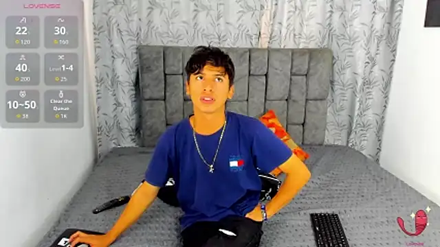 IhanKing online show from June 2026 07:19:01 PM