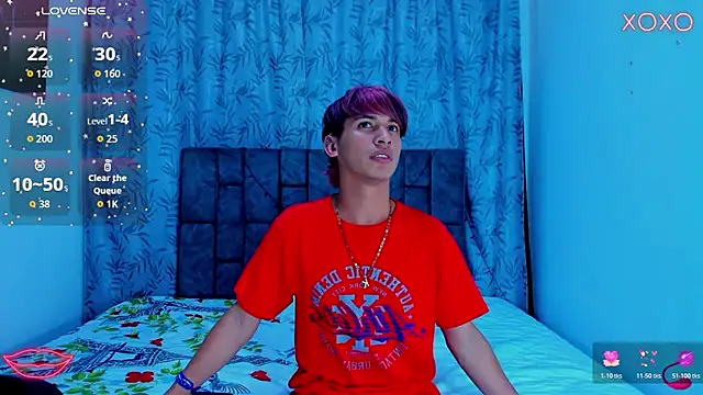 Snapshot of IhanKing chatting on July 2026 07:49:01 PM IhanKing online show from July 2026 07:49:01 PM