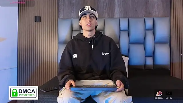 mohamed malik online show from April 2026 02:31:01 PM