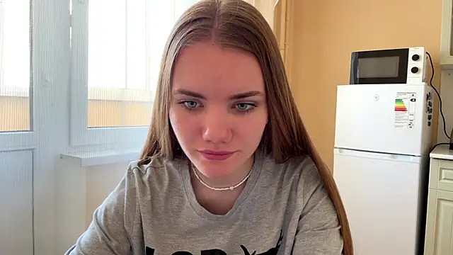 Snapshot of doana_bebriti chatting on June 2026 11:13:02 AM doana bebriti online show from June 2026 11:13:02 AM